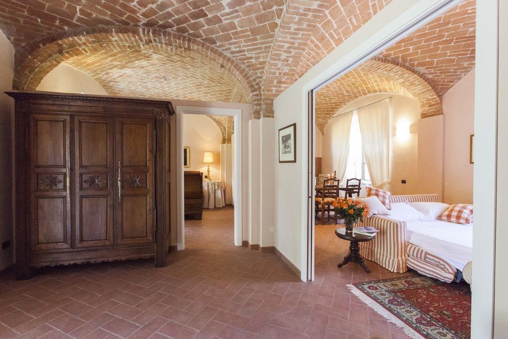 Bricco Pogliani Hotel Castell'Alfero ภายนอก รูปภาพ