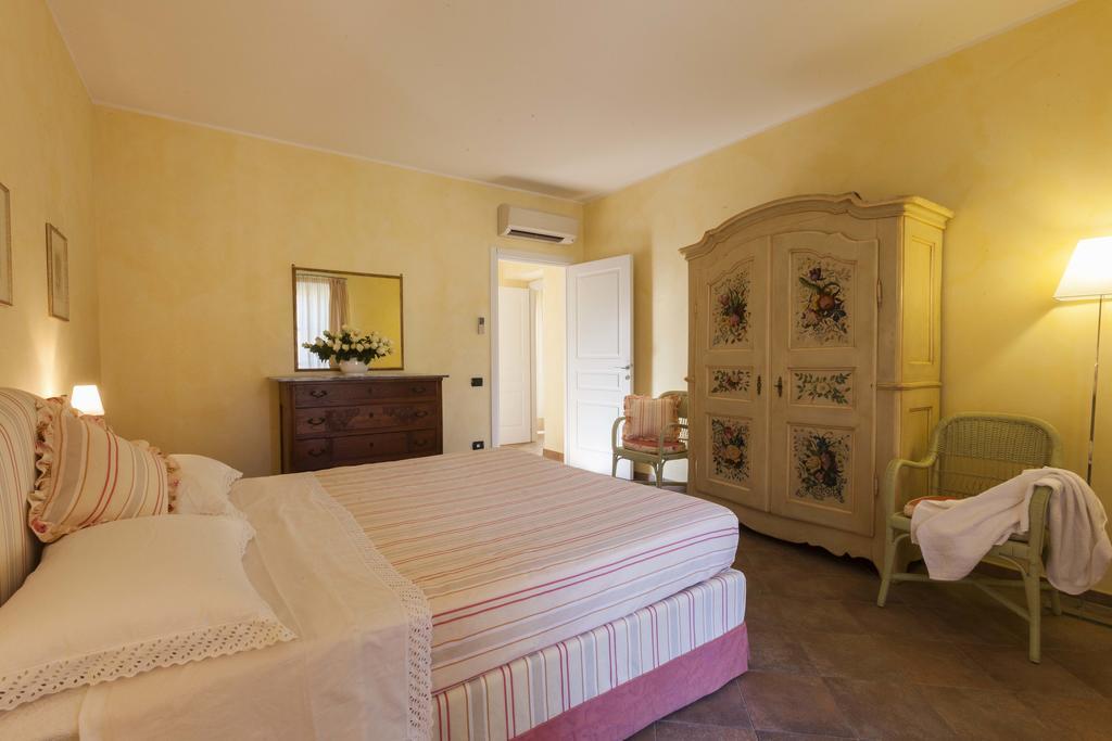 Bricco Pogliani Hotel Castell'Alfero ภายนอก รูปภาพ