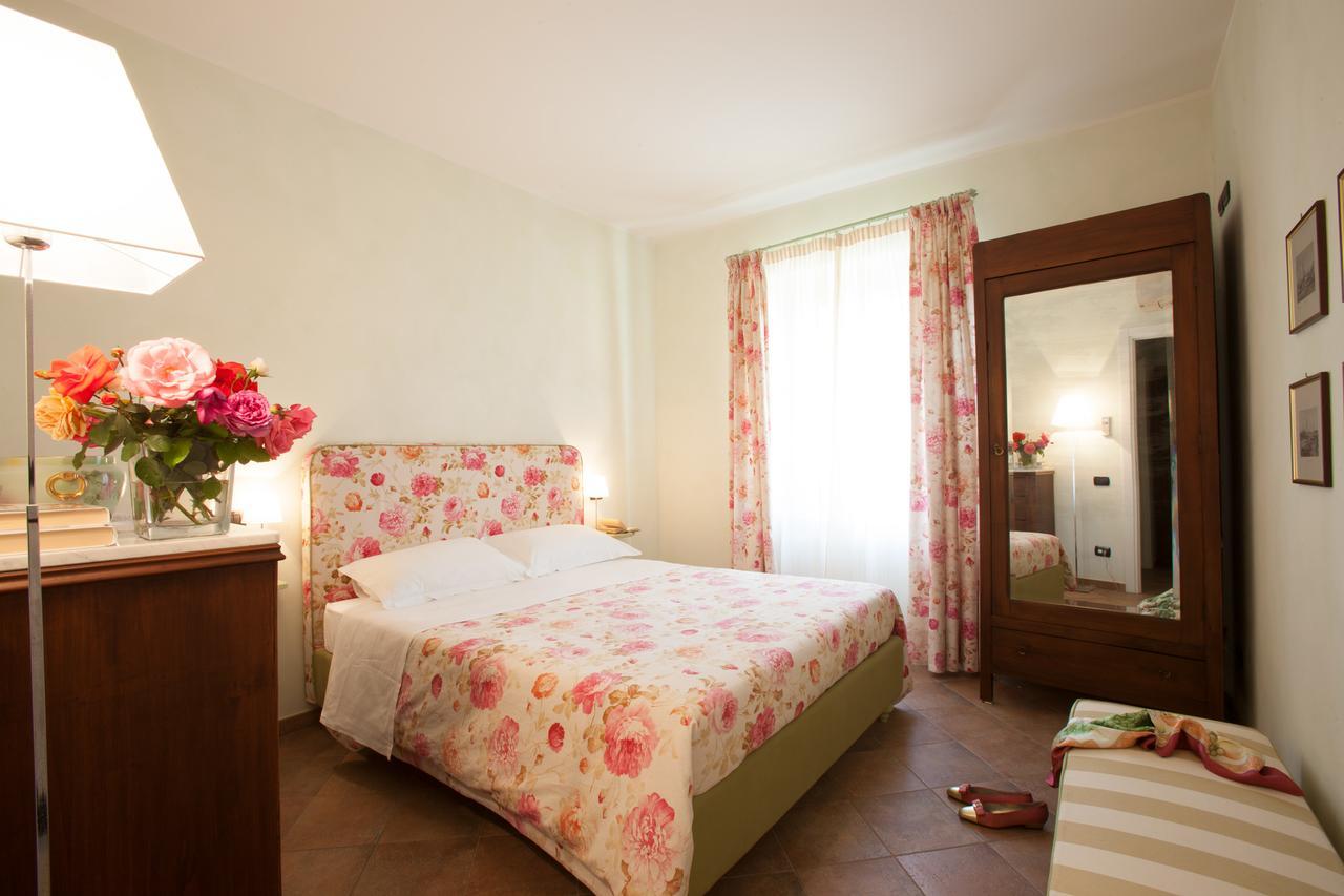 Bricco Pogliani Hotel Castell'Alfero ภายนอก รูปภาพ